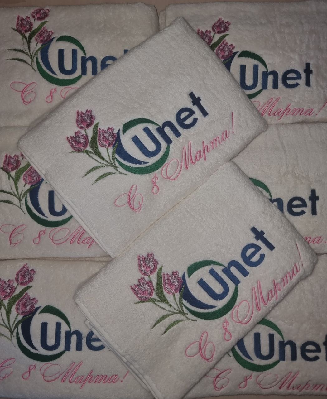 Полотенца на 8 марта для компании Unet